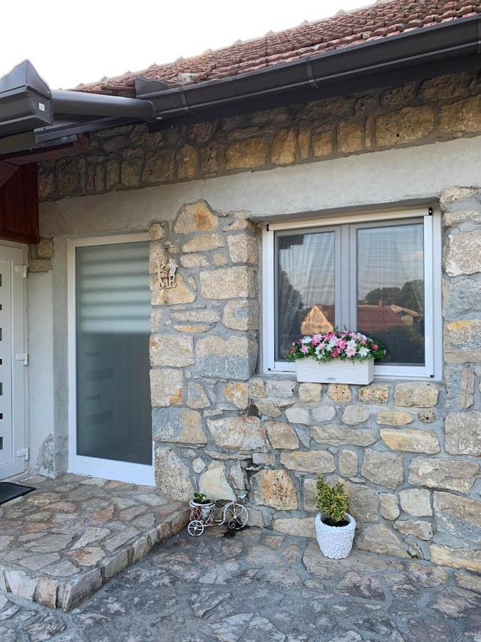 Kuca Za Iznajmljivanje Andrija Ljubuski Bagian luar foto
