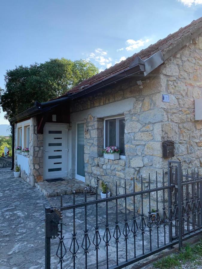Kuca Za Iznajmljivanje Andrija Ljubuski Bagian luar foto